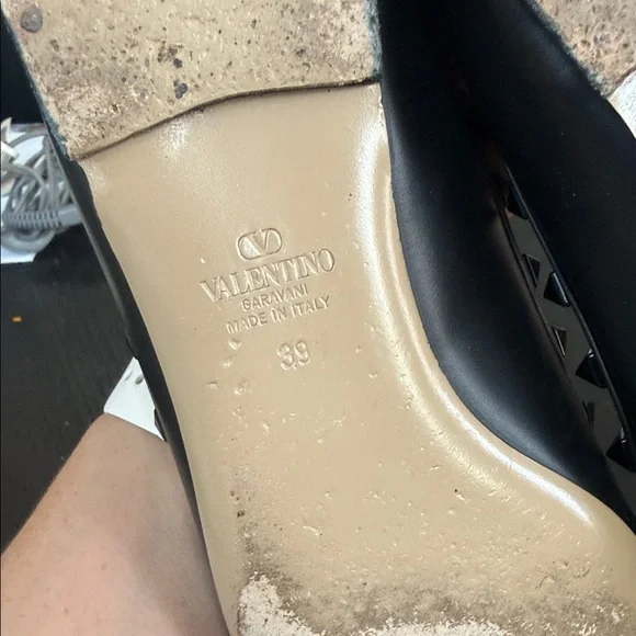 Valentino Black Leather Pointed Rockstud Flats - Picture 5 of 8